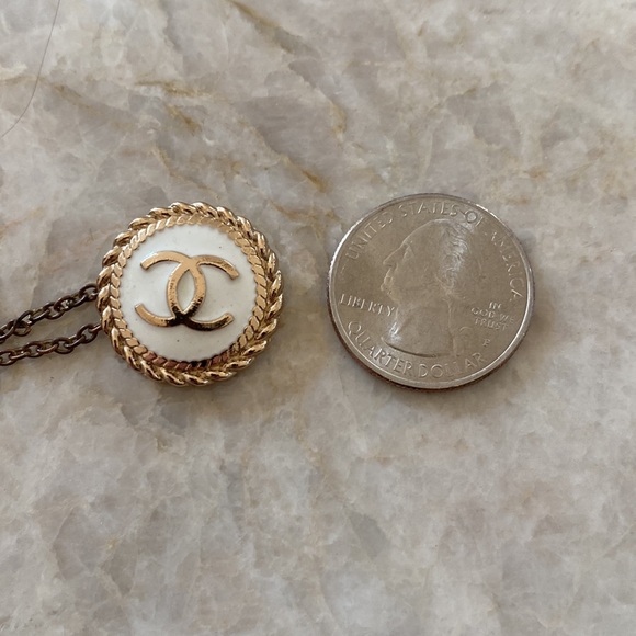 Chanel Vintage Gold and White Pendant - Picture 3 of 3